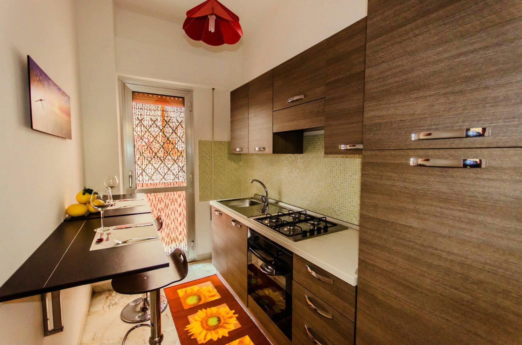 Naxos Sea Holiday Apartments 贾迪尼-纳克索斯 外观 照片